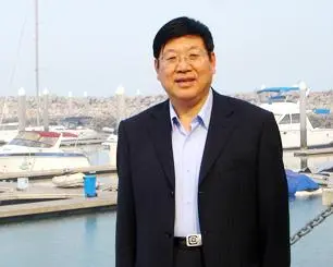 严强：南京大学教授
